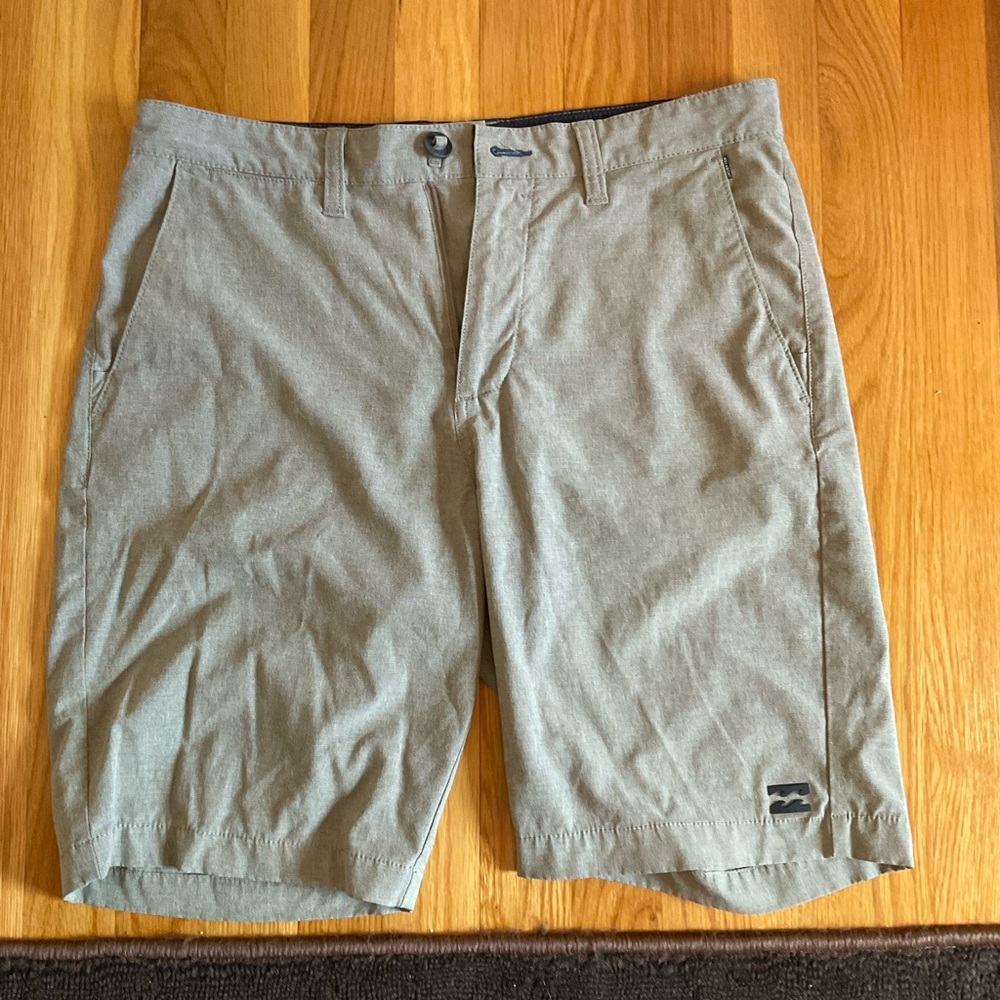Billabong Men's Tan Flat Front Hybrid shorts